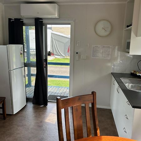 Batemans Bay Holiday Park & Hostel Экстерьер фото