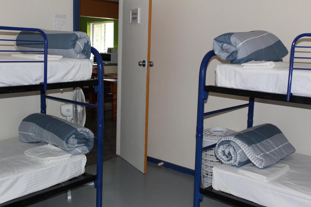 Batemans Bay Holiday Park & Hostel Экстерьер фото