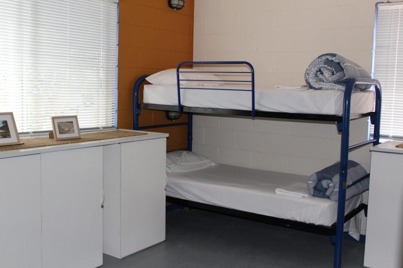 Batemans Bay Holiday Park & Hostel Экстерьер фото