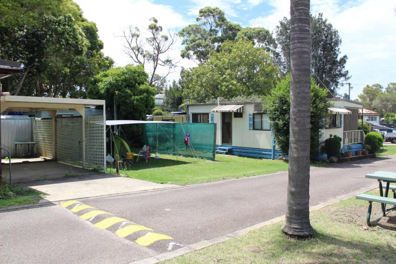 Batemans Bay Holiday Park & Hostel Экстерьер фото