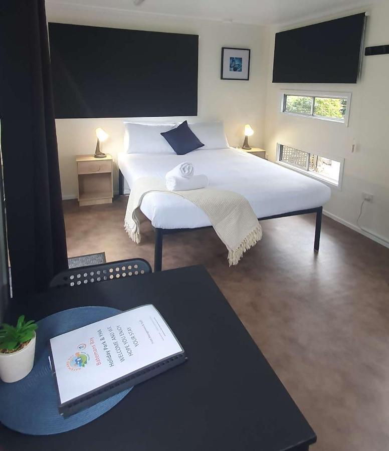 Batemans Bay Holiday Park & Hostel Экстерьер фото