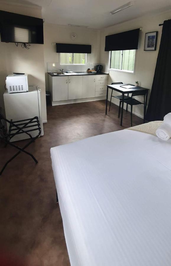 Batemans Bay Holiday Park & Hostel Экстерьер фото
